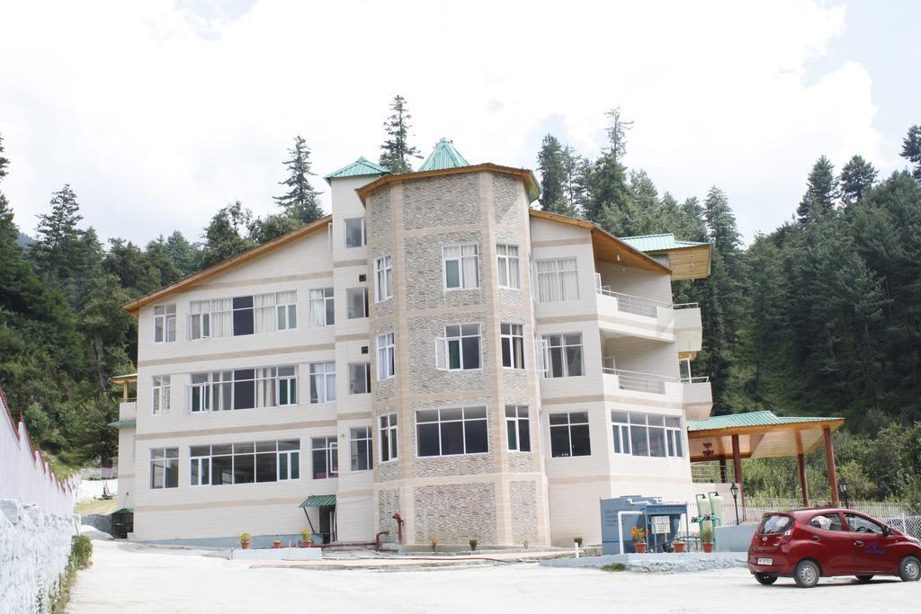 Adb Rooms Snow Touch Resort Manāli Kültér fotó