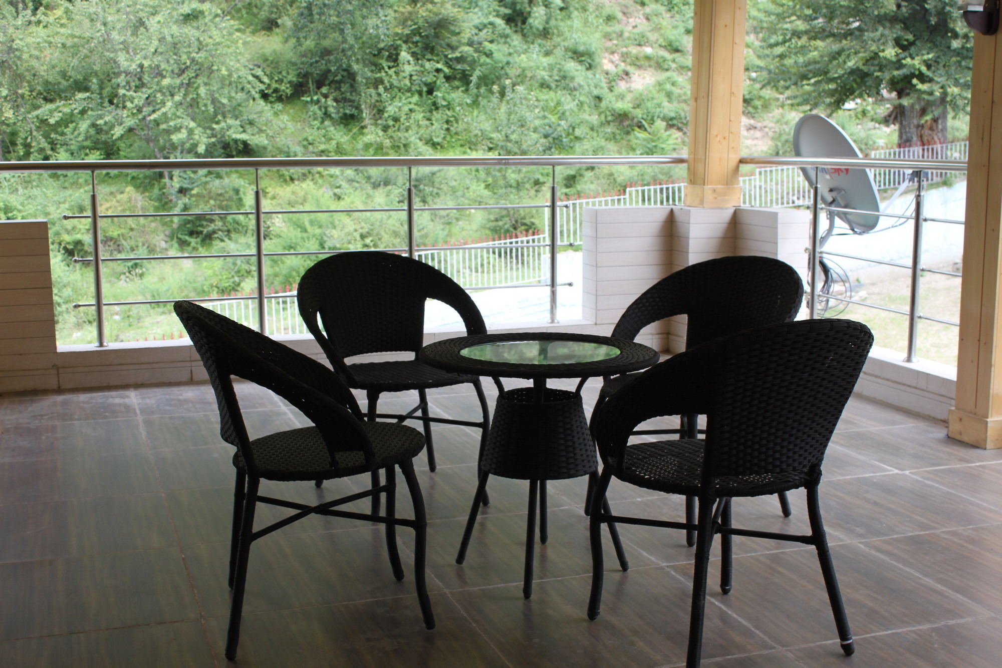Adb Rooms Snow Touch Resort Manāli Kültér fotó