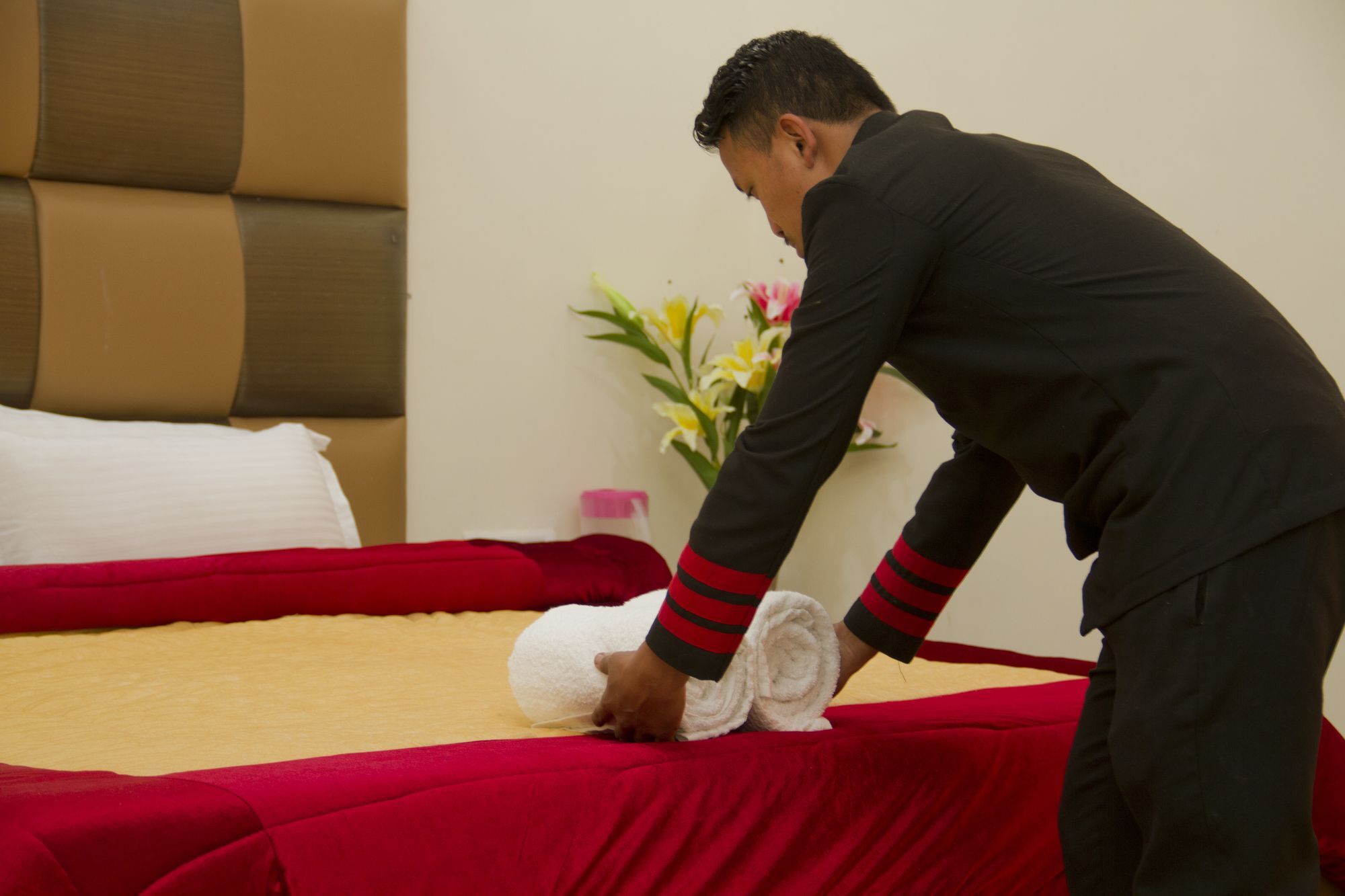 Adb Rooms Snow Touch Resort Manāli Kültér fotó